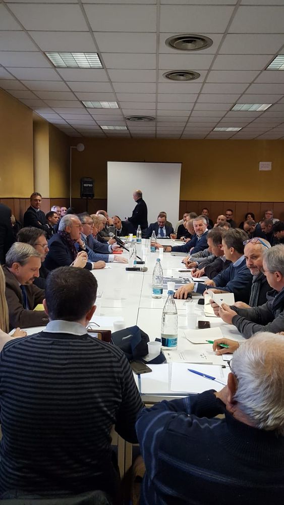 Contratto collettivo dei metalmeccanici, Ugl fiduciosa Contratto collettivo dei metalmeccanici, Ugl fiduciosa