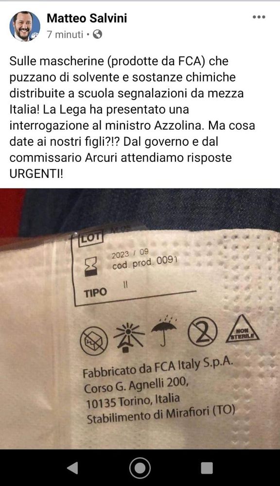 Salvini all'attacco delle mascherine FCA: &quot;Puzzano di solvente, ma cosa date ai nostri figli?&quot;