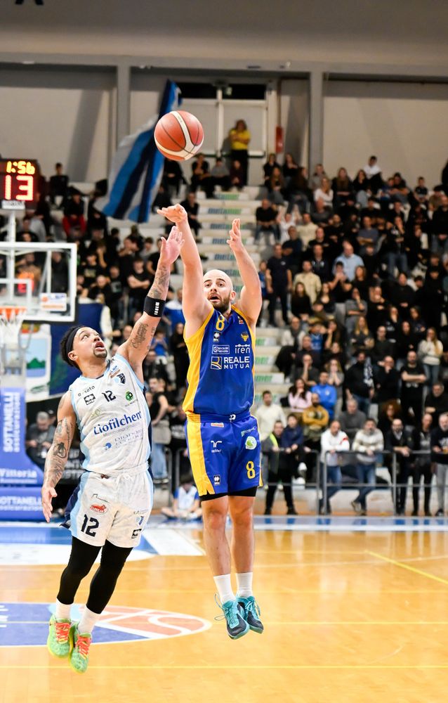 Vittoria per la Reale Mutua a Roseto