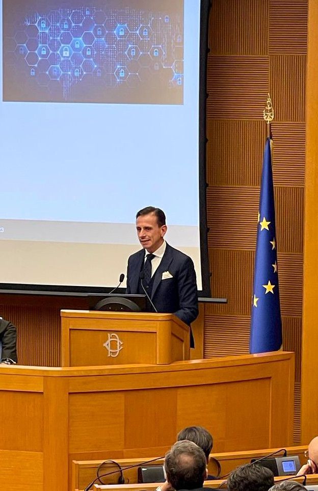 “Si può davvero parlare per l’Italia di un attacco hacker su larga scala o si è trattato solo di una vulnerabilità conosciuta sfruttata da cyber criminali?”