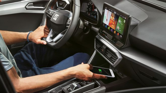 Nuova SEAT Leon: la connettività dell'auto più avanzata della storia del marchio