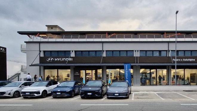 Nuova Autoalpina inaugura il nuovo salone Hyundai a Moncalieri
