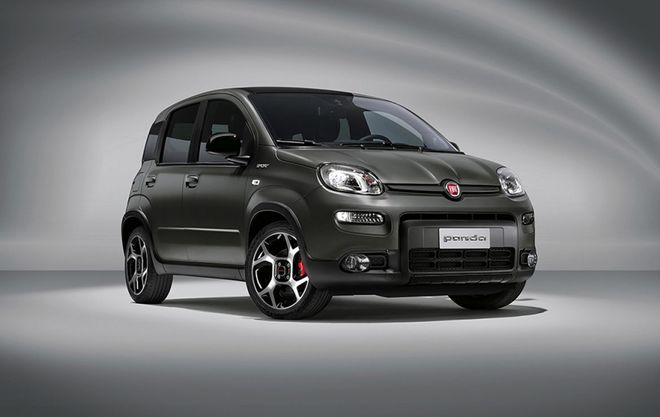Arriva la Nuova Panda... E celebra i suoi primi 40 anni! Arriva la Nuova Panda... E celebra i suoi primi 40 anni!