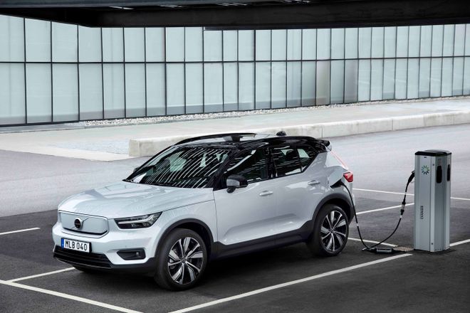 Volvo Cars colloca con successo il suo primo green bond, raccogliendo 500 milioni di euro