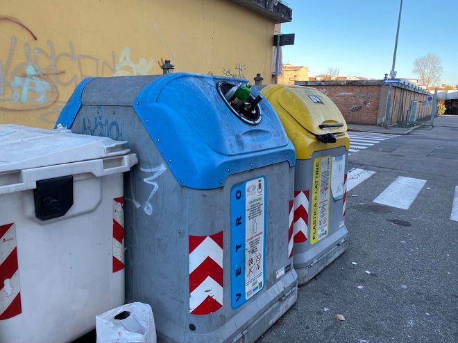 Raccolta differenziata, a Nichelino arriva il porta a porta per plastica, acciaio e alluminio
