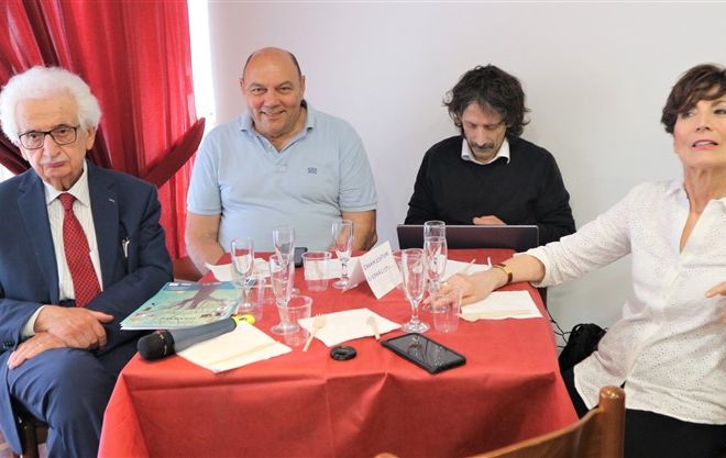 Moncalieri: le foto della presentazione della Guida Ristoranti della Tavolozza con Bruno Gambarotta e Barbara Ronchi della Rocca