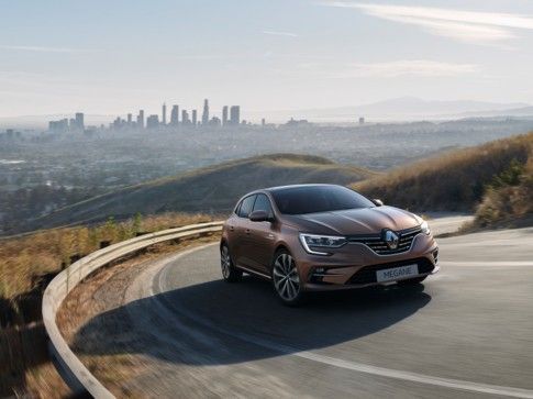 Nuove MEGANE e MEGANE E-TECH Plug-in Hybrid, sempre più tecnologia al servizio del piacere di guida