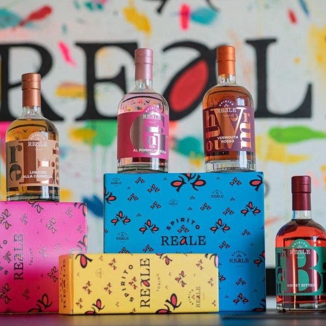 Spirito Reale: distillati d’autore e design iconico in Galleria San Federico a Torino