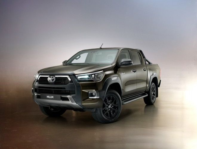 Toyota presenta il nuovo Hilux: più prestazioni e più stile