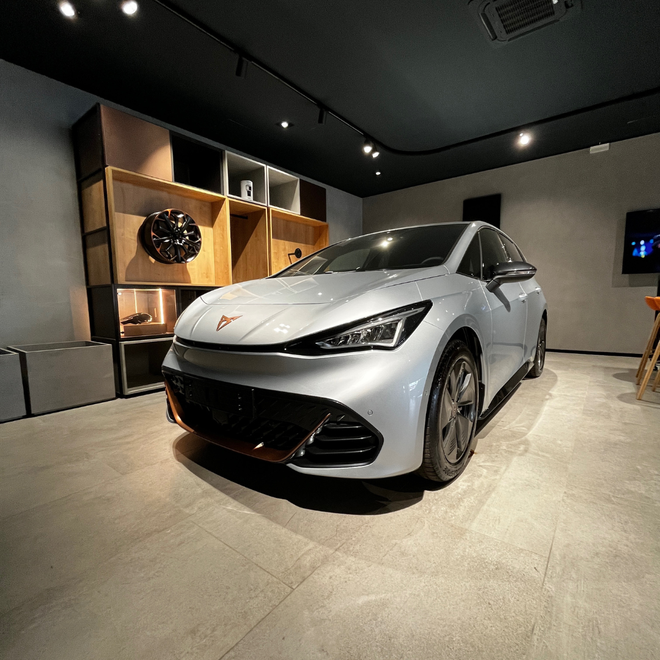 Seat Ibiza, Cupra Formentor e Cupra Born: Parliamone