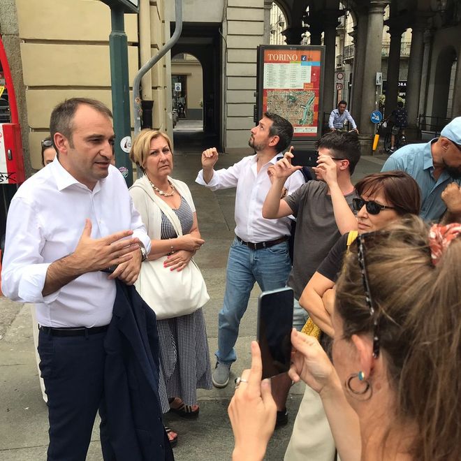 faccia a faccia lo russo-manifestanti