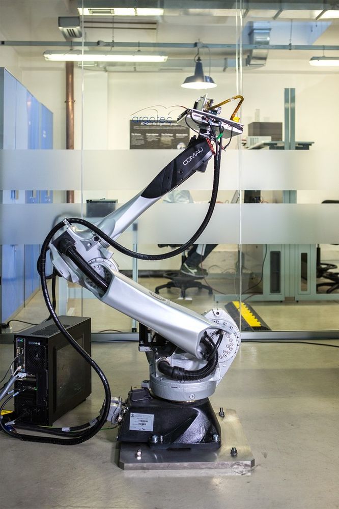 Atena, il primo sistema robotico italiano per testare i nanosatelliti