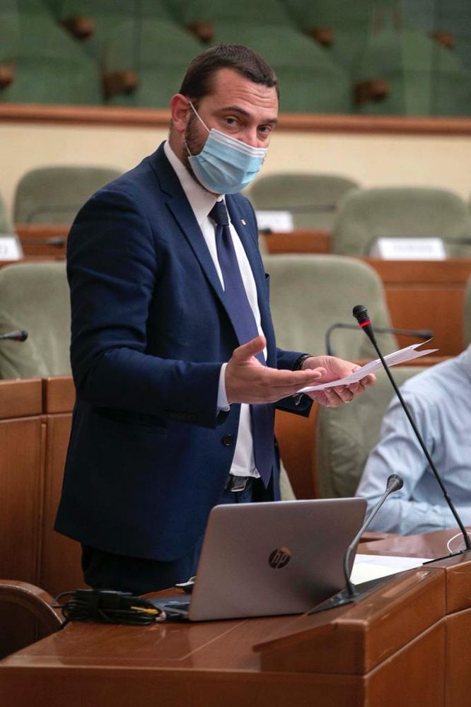 Lavoro, Magliano: &quot;Di fronte al dramma della disoccupazione giovanile, la Regione faccia la sua parte&quot;