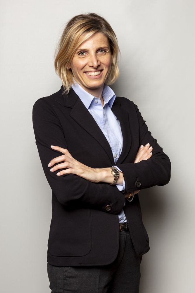 sede Iren con porte a vetri