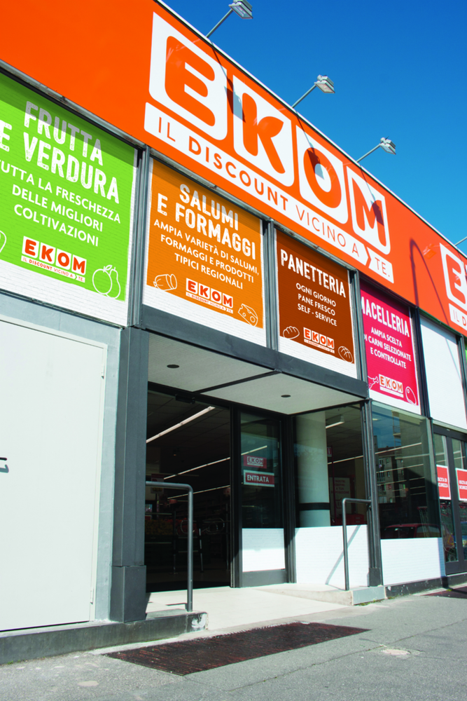 Ekom e Banco alimentare insieme per dare una mano a chi ha bisogno Ekom e Banco alimentare insieme per dare una mano a chi ha bisogno