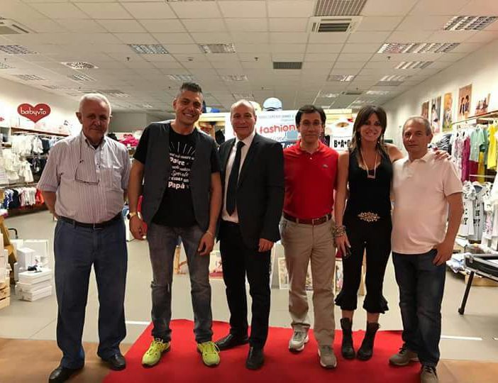 Collegno, i negozi di Viale XXIV Maggio scelgono una nuova vetrina: virtuale