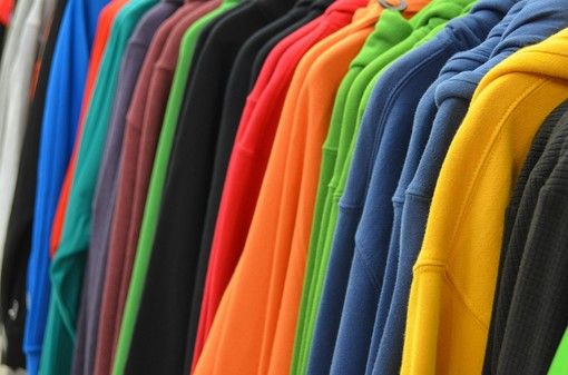 Gli elementi indispensabili per creare outfit perfetti per ogni occasione