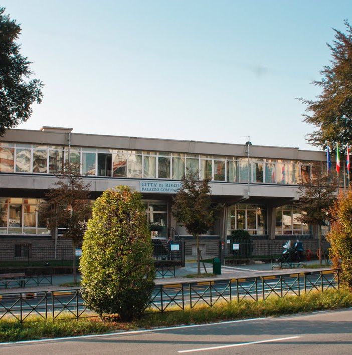 Rivoli, il Pd difende l'assessore Zoavo dopo la condanna, ma il M5S va all'attacco