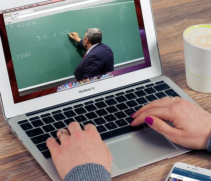 Scuola e Covid, Boggio (Sinistra Italiana) e Grimaldi (Luv): &quot;Subito un osservatorio per monitorare la scuola in quarantena&quot;