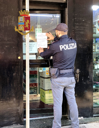 Non rispetta le norme anti-Covid: chiuso per 5 giorni minimarket nel quartiere San Secondo