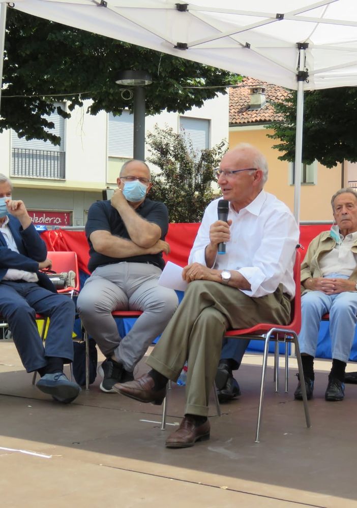 Settimo ricorda il suo sindaco Ossola