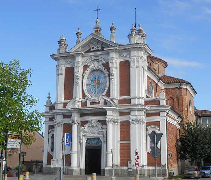Dimissioni di don Gianpiero: questa sera una fiaccolata in suo sostegno
