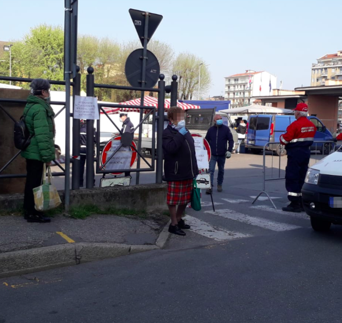 A Chivasso il mercato alimentare anticipato a venerdì 24 aprile