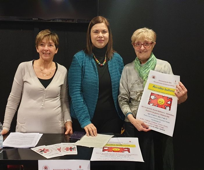 Lucia Chiessa, presidente Arci Zeta, con l'assessore all'Istruzione Tiziana Siragusa e la psicologa Michela Iacovo