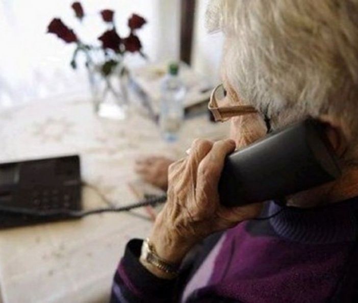 Avulss attiva una linea telefonica per combattere i disagi del Covid-19