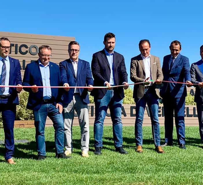 Inaugurata la nuova rotonda tra Saluggia e Crescentino: Gavazza chiede l'uscita dell'autostrada, Ferrero una pista ciclabile