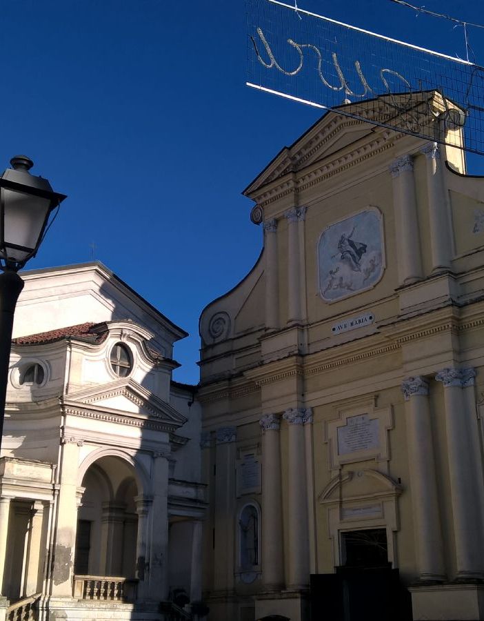 In foto, il complesso vittoniano di Montanaro