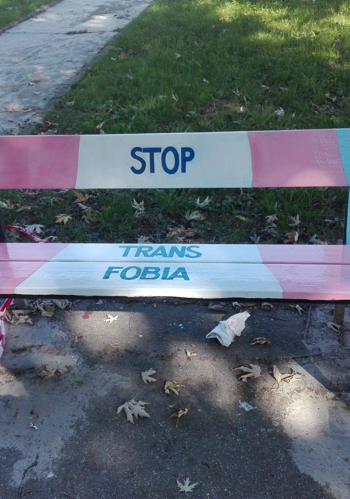 Torino, due nuove panchine d'autore per il “Transgender day of remembrance 2020”