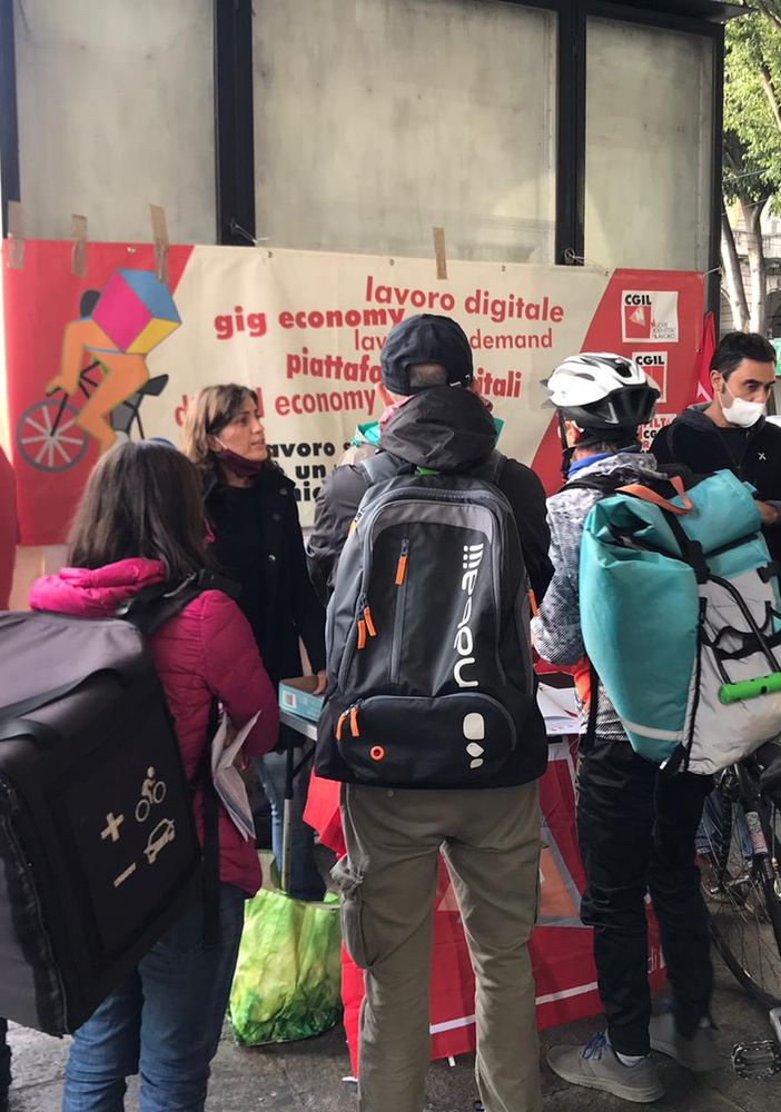 Lotta riders, i sindacati contestano il nuovo contratto: “Le condizioni sono peggiorate”
