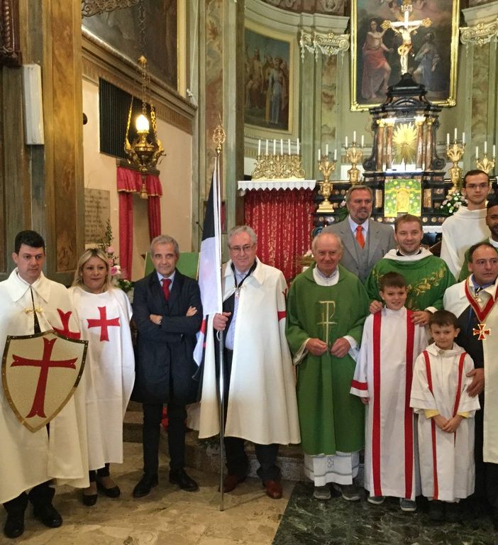 I Templari pregano a Castelrosso