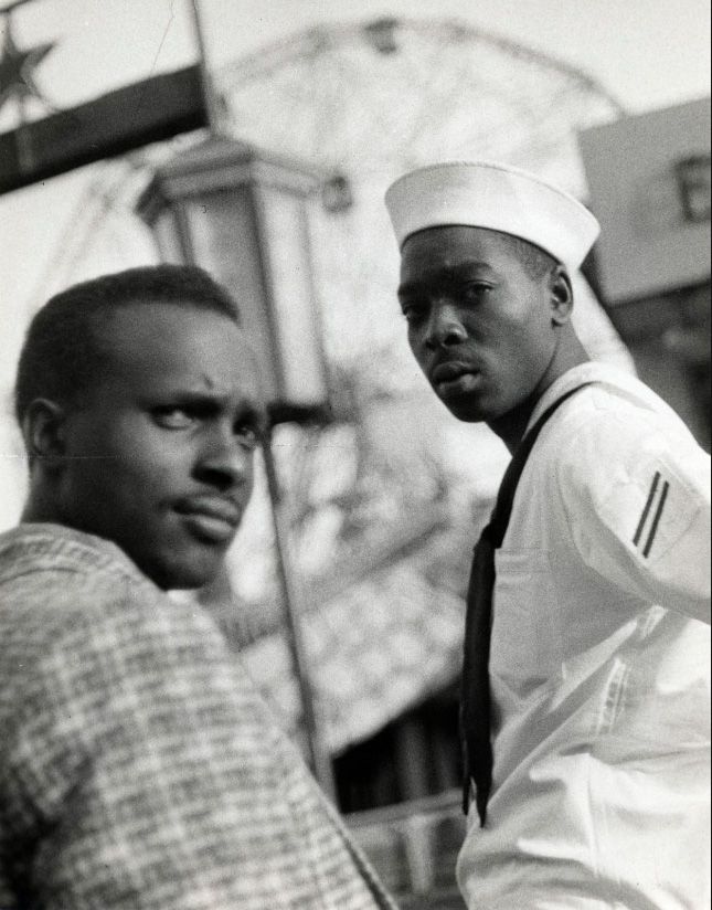 Photo credits - Dorothy Bohm - Coney Island, New York - 1956