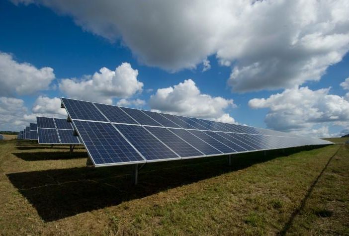 Prima accademia dell’industria a zero emissioni nette formerà 100 000 lavoratori nella catena del valore del solare fotovoltaico