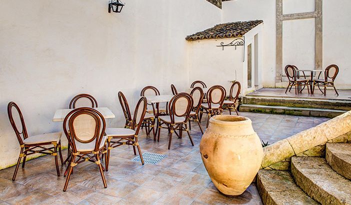 Centrosedia: passione per l'arredo, dedizione alla qualità