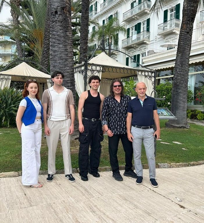 Sanremo Summer Symphony, sabato sera l'omaggio a Vittorio De Scalzi con i ragazzi di Area Sanremo (Foto e video)