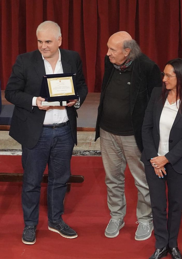 Alessandro Rivali ha vinto il Premio Letterario Casinò di Sanremo Antonio Semeria per la Narrativa