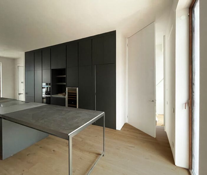 Porte Filo Muro: soluzioni per una casa moderna e funzionale