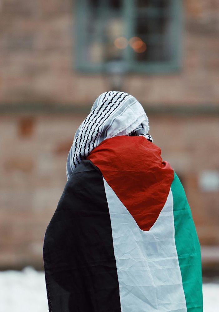 Guerra a Gaza: “Tacere è complicità”