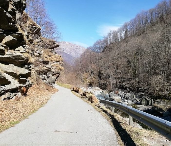 La strada della Comba Carbonieri