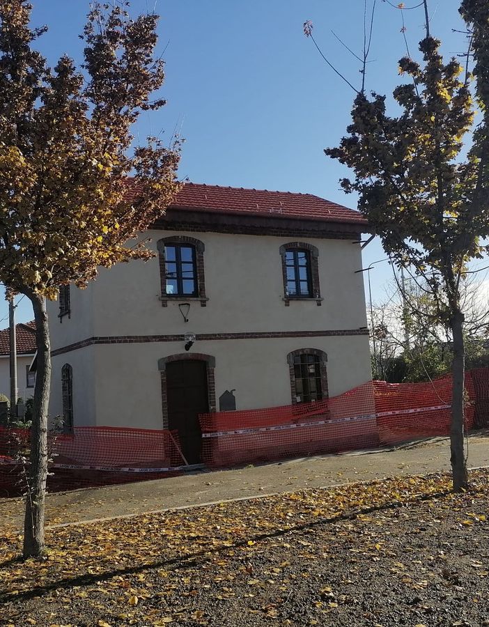 L’ex casello ferroviario di Campiglione Fenile