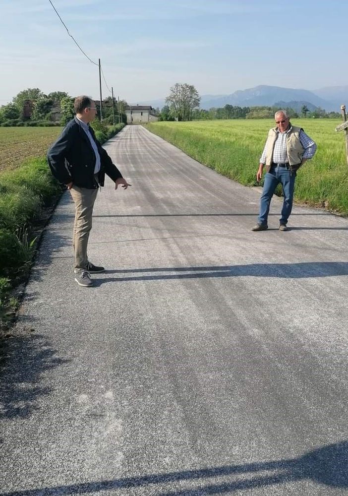 Da sinistra il sindaco di Cavour Sergio Paschetta e l’assessore Marco Peverengo a Castellazzo