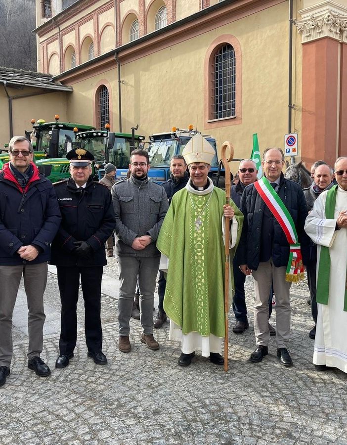 L’arcivescovo di Torino in visita alla parrocchia di Cavour