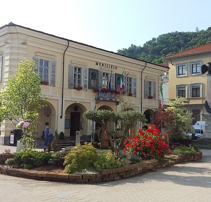 Cavour piazza Sforzini