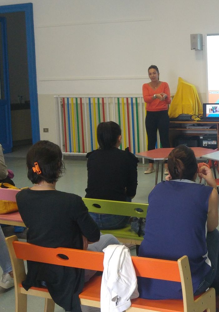 Alla materna di Cavour, un corso gratuito di psicomotricità