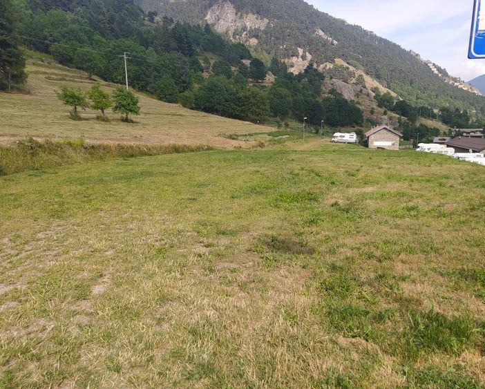 Lo spazio dove sorgerà la pista di atterraggio dell'elisoccorso a Perosa Argentina
