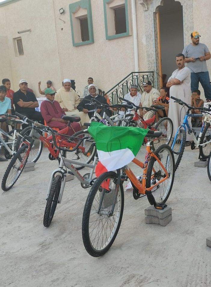 La consegna delle biciclette in Marocco