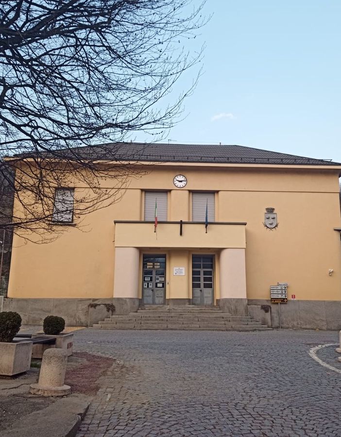 La scuola elementare di Perosa Argentina
